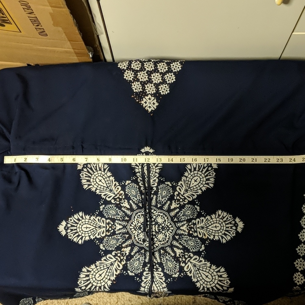 Flowy Tunic - Picture 8 of 8